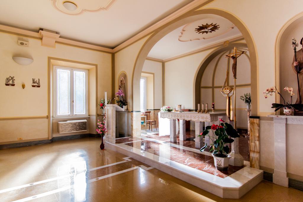 Ostello Villa Monte Mario Rome Exterior photo
