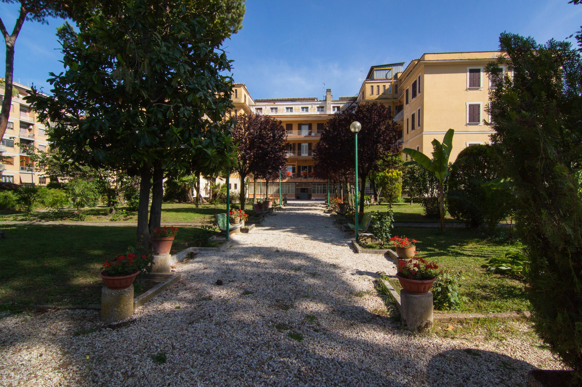 Ostello Villa Monte Mario Rome Exterior photo